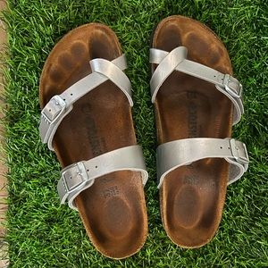 Birkenstock Mayari Womens Sandals Sz 37 Silver